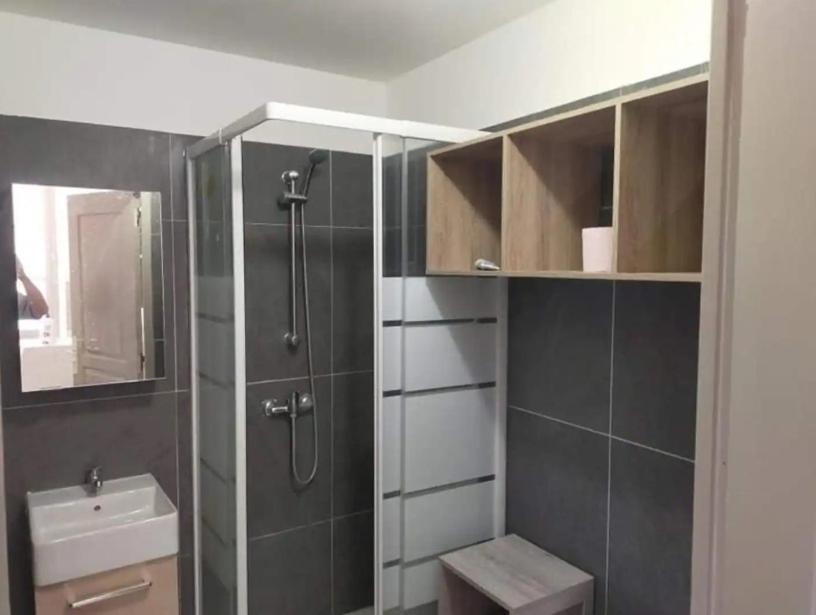 بيربينيو Tres Sympathique Appartement Plein Coeur De Ville المظهر الخارجي الصورة