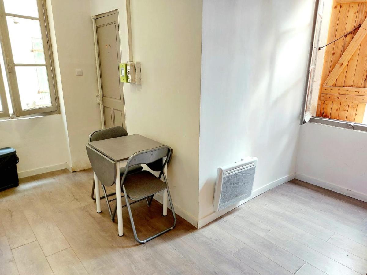 بيربينيو Tres Sympathique Appartement Plein Coeur De Ville المظهر الخارجي الصورة